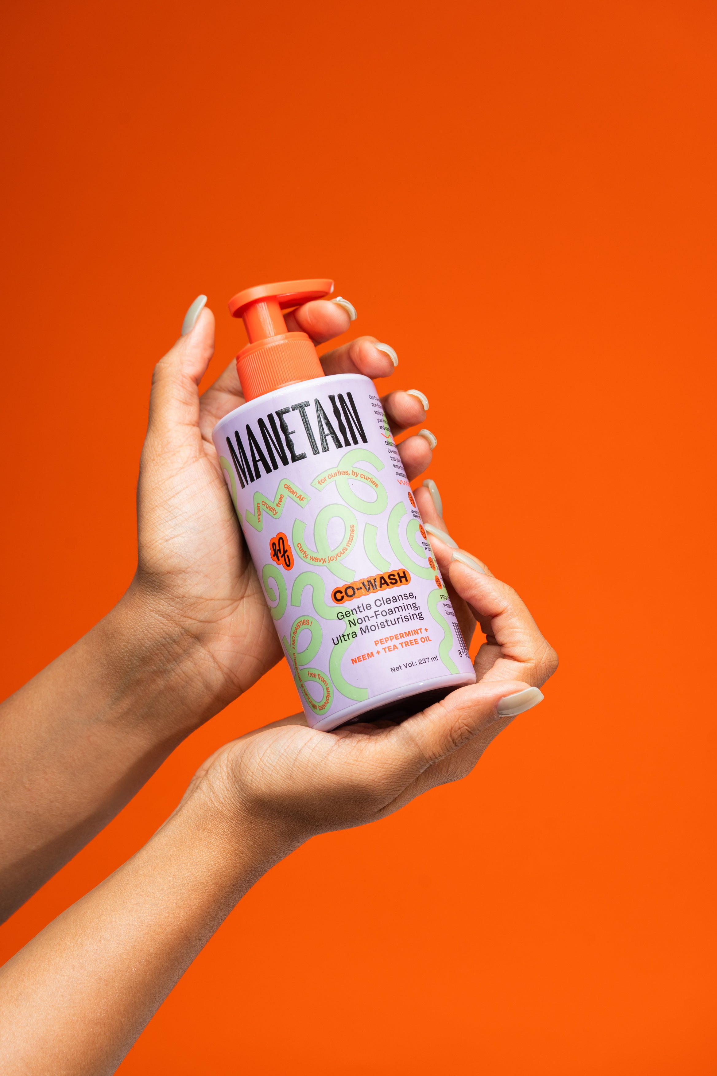 “I Ghosted Shampoo for 5 Days — And My Hair’s Out Here Living Its Best Life”